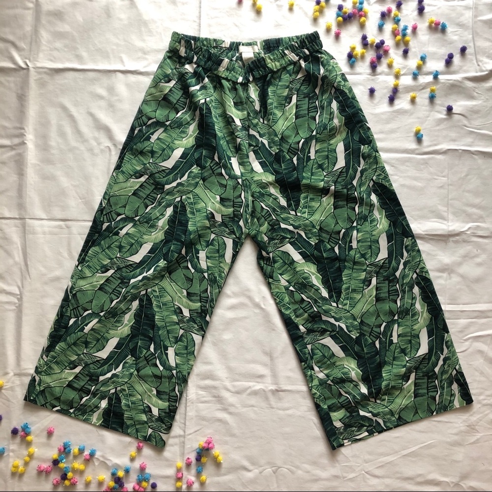 H&M Printed Banana Leaf Culottes